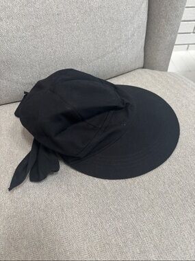 NWOT Betmar black visor hat